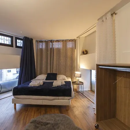 Logement 6p Hyper Centre Idealement Situe Apartment Angers